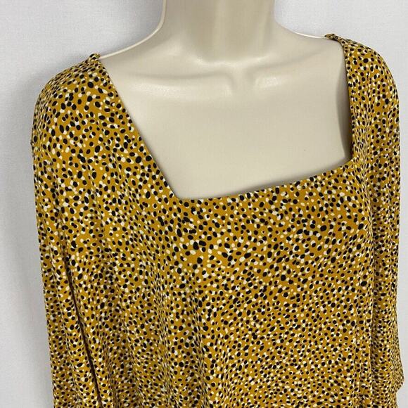 Susan Graver Liquid Knit Top Womens 4X Yellow Polka Dot Square Neck Elbow Sleeve - Picture 2 of 14